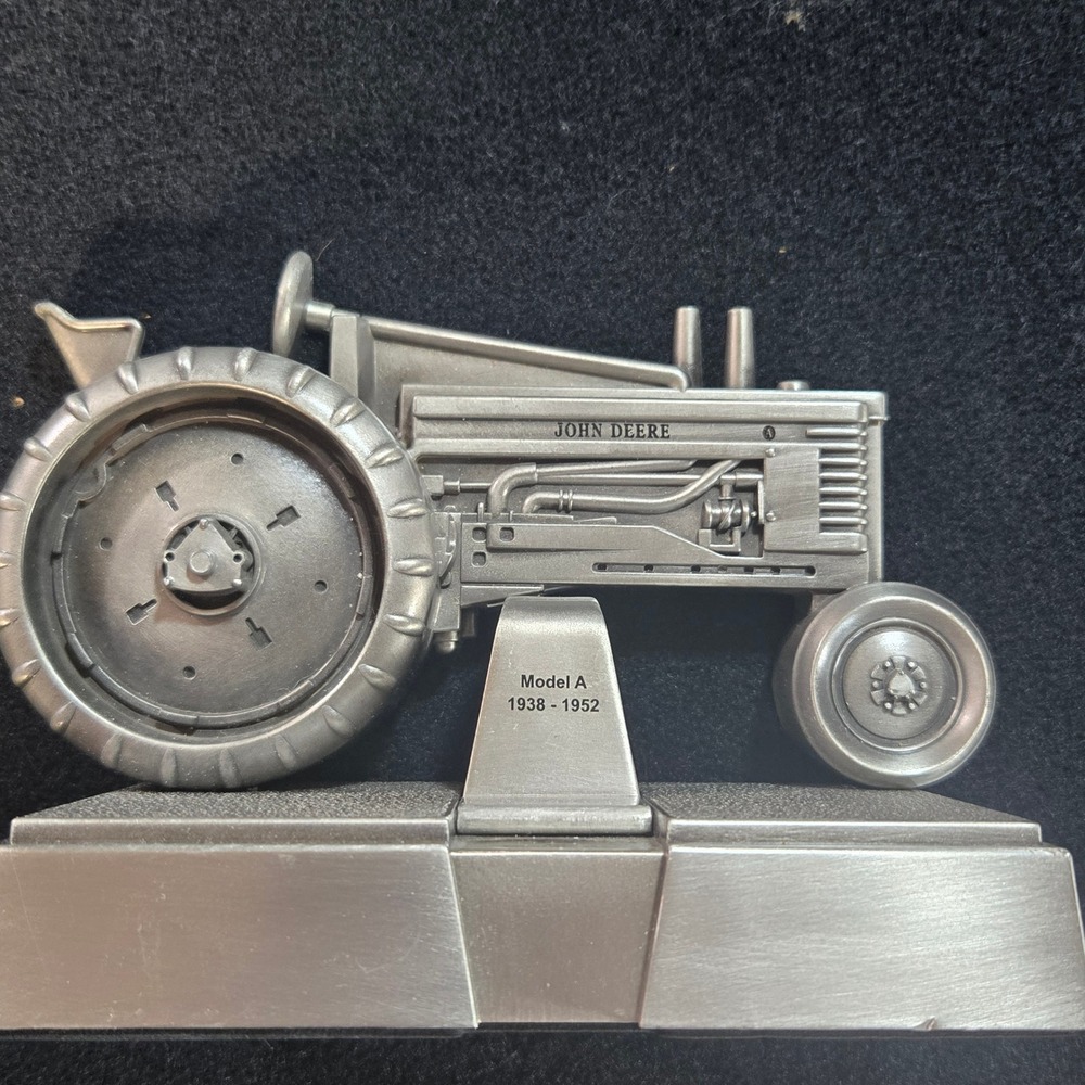 John Deere Model A 1938-1952 Metal Christmas Stocking Holder Pewter Finish Molin